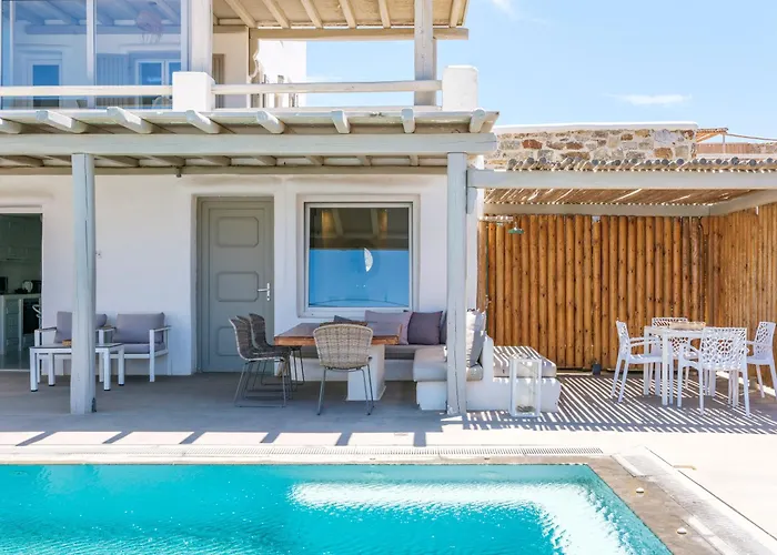 Sea Rock & Sky Private Mykonos מלון דירות 4*