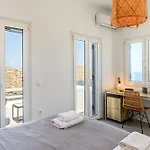 Sea Rock & Sky Private Mykonos 4*