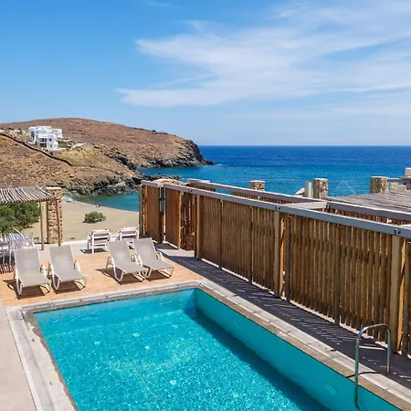Sea Rock & Sky Private Mykonos 4*