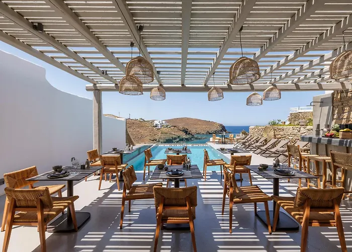 Sea Rock & Sky Private Mykonos Apart Otel 4*